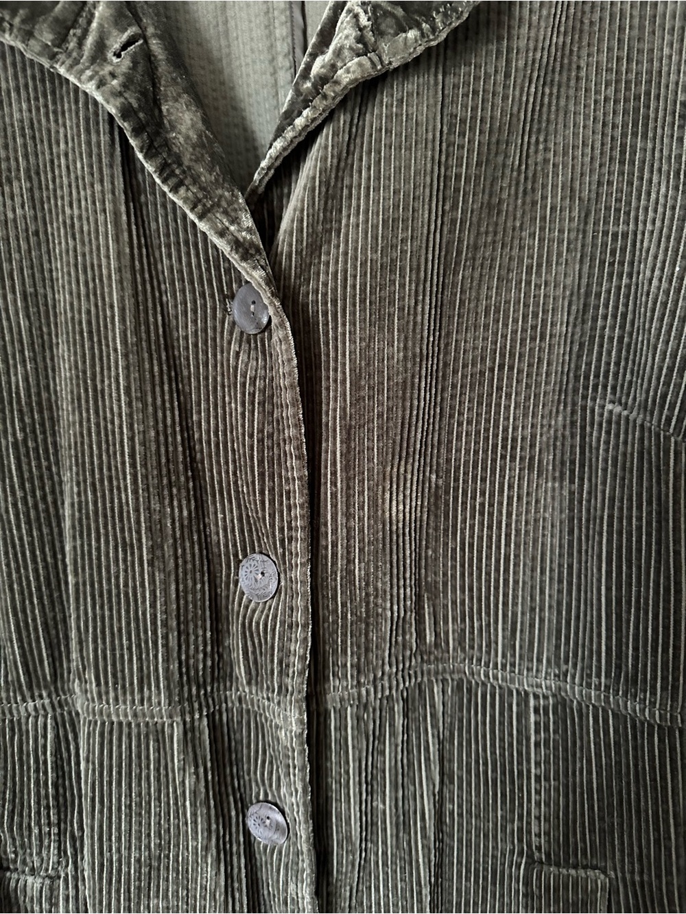 JJill Women’s Olive Green Corduroy with velvet trim barn coat - Picture 4 of 11